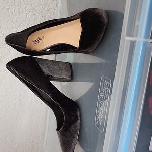 Dark grey velvet heels
